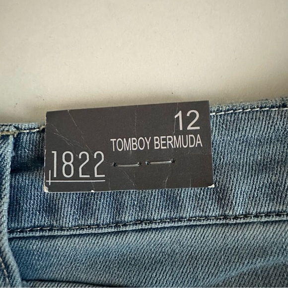 COPY - 1822 Denim Tomboy Bermuda Shorts - Picture 10 of 12